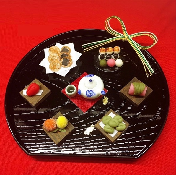 大村玲子的微縮黏土美食藝術：指尖上的日本味覺盛宴